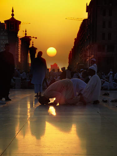 Namaz Dinin Direğidir